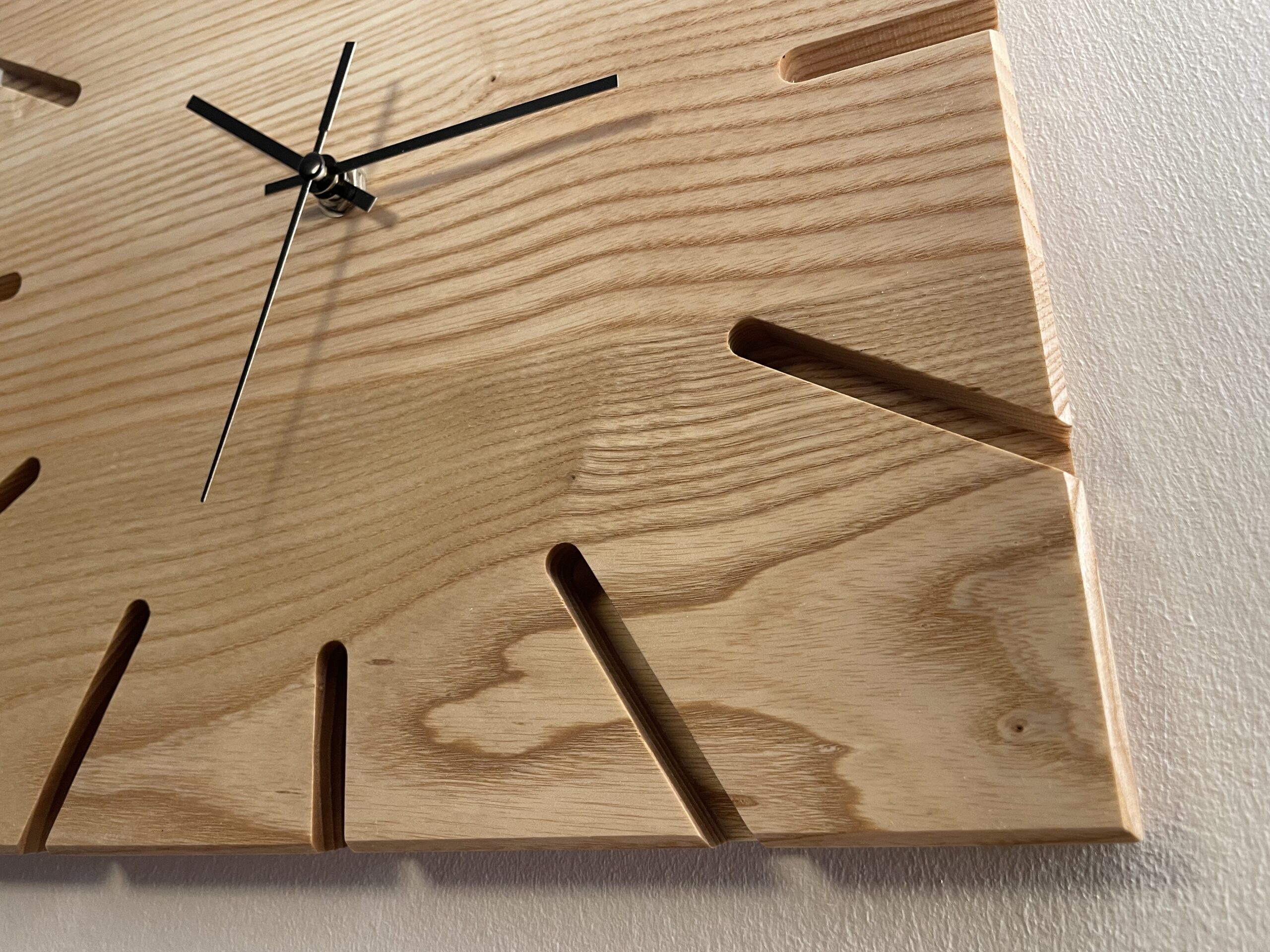wanduhr buche "balance"