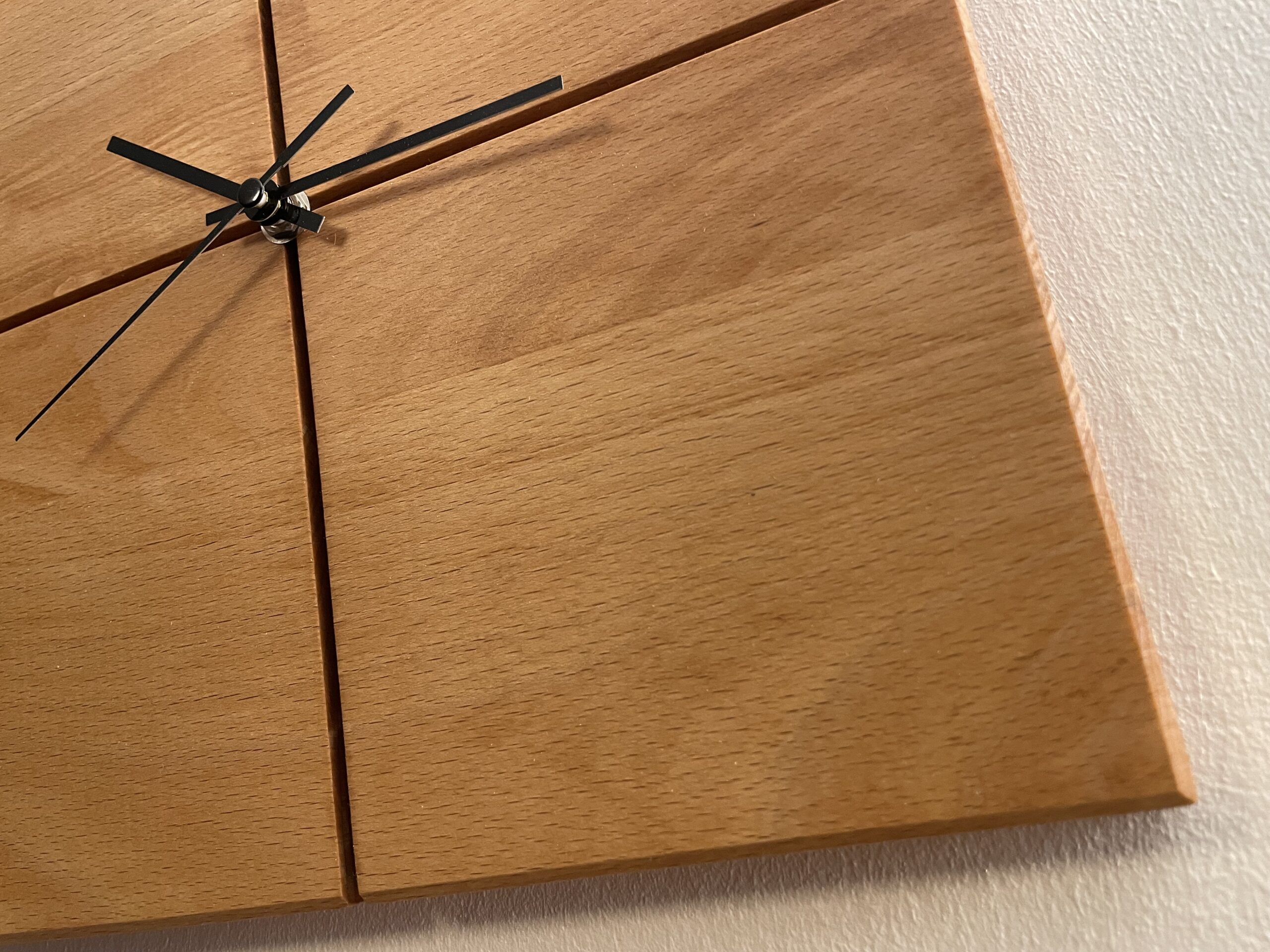 wanduhr buche "grid"