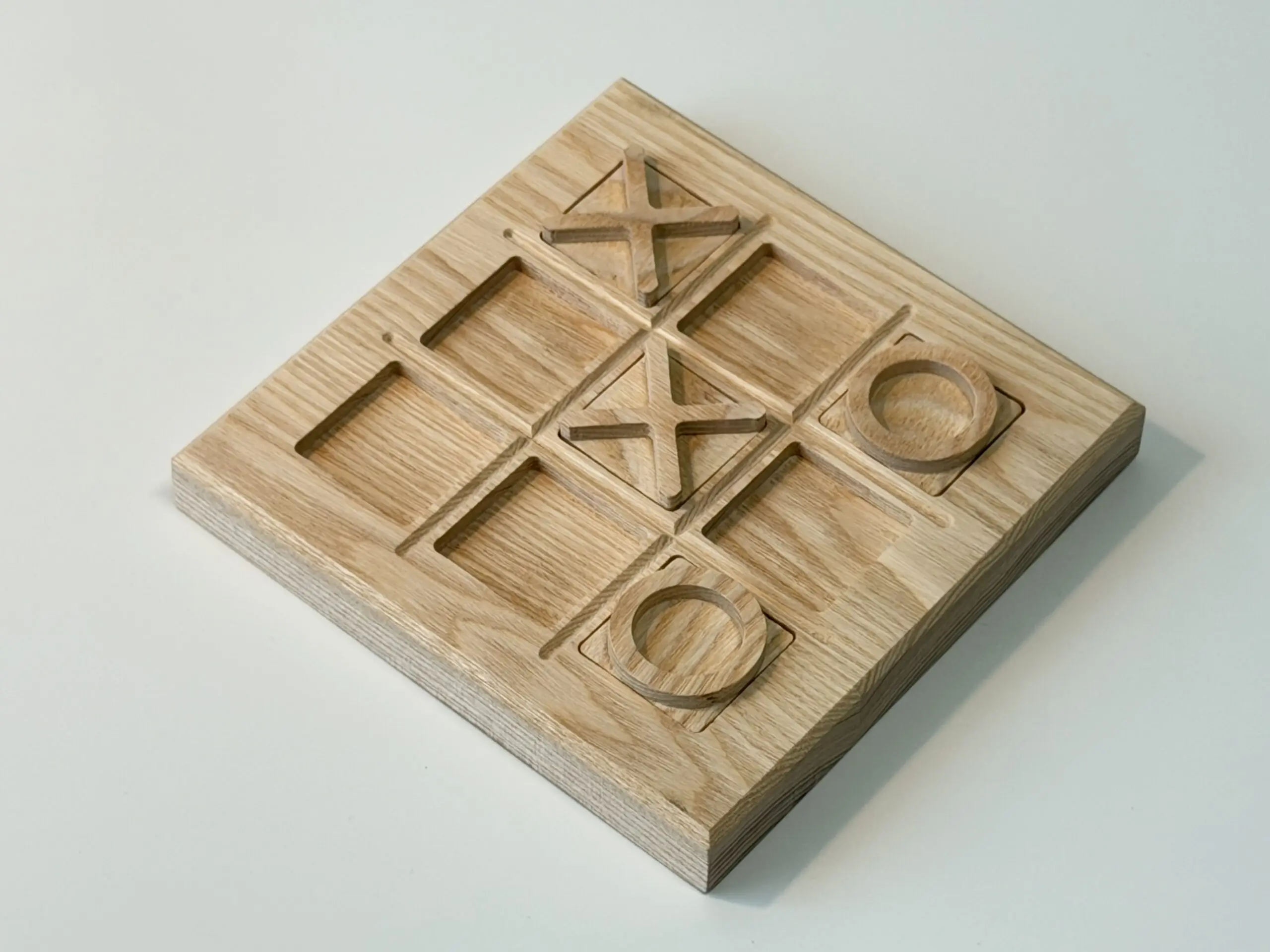 Brettspiel "Drei gewinnt" – Bild 5